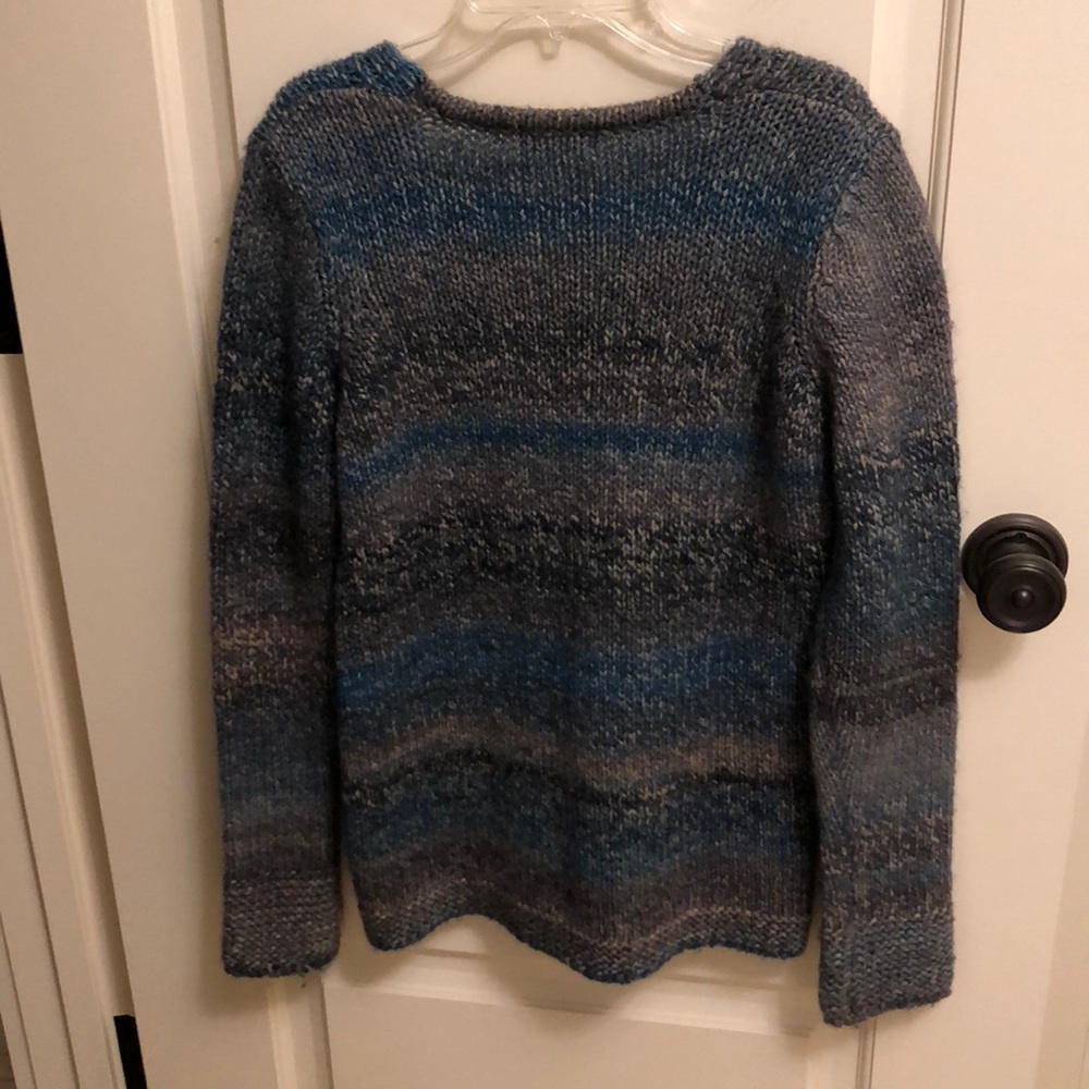 Sweater - Picture 3 of 3